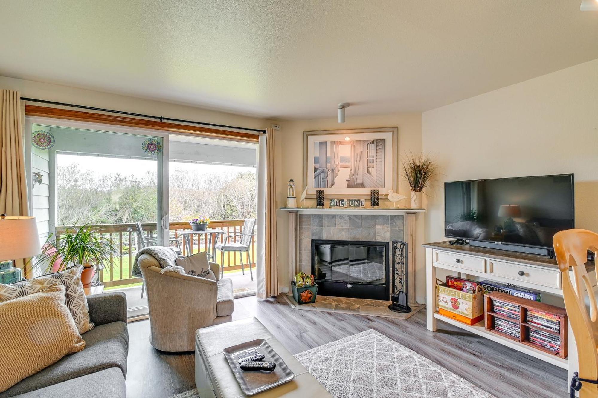 Ocean Shores Condo With Balcony Less Than 1 Mi To Beach! Zewnętrze zdjęcie